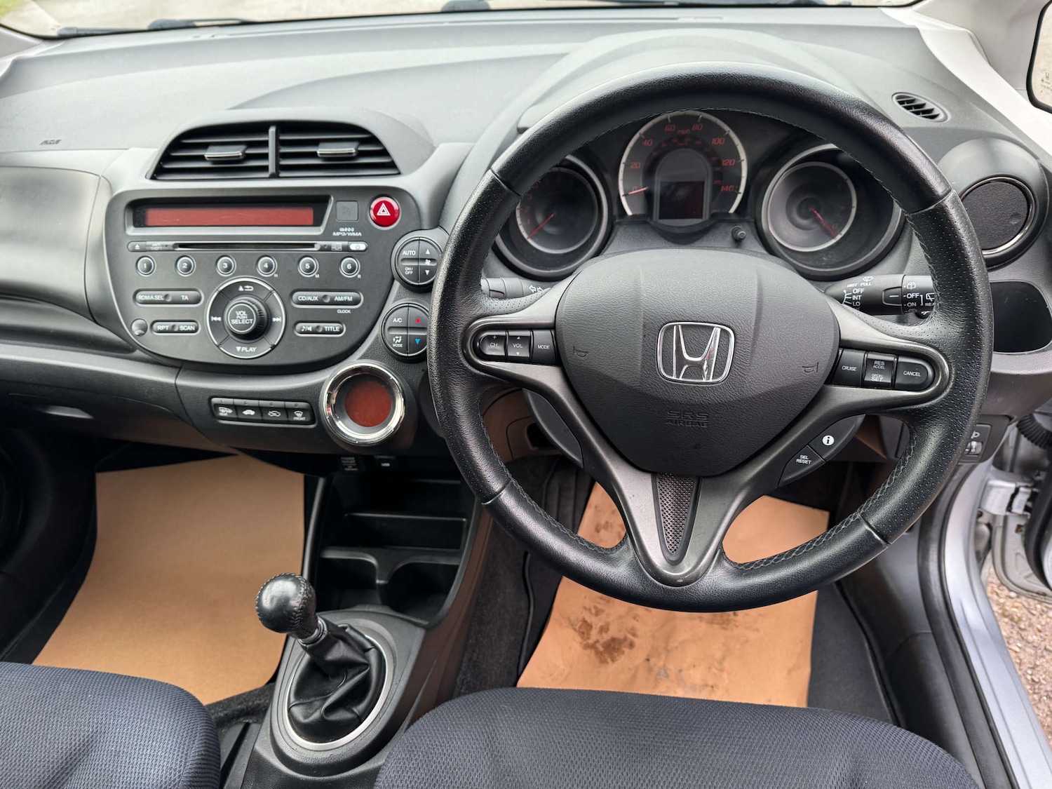 Used Honda Jazz 2014 for sale - 77258070: Photo 14