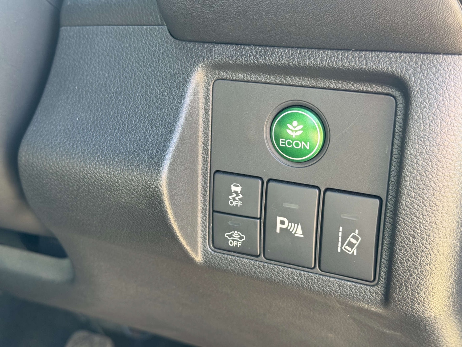 Used Honda HR-V 2017 for sale - 76601871: Photo 38