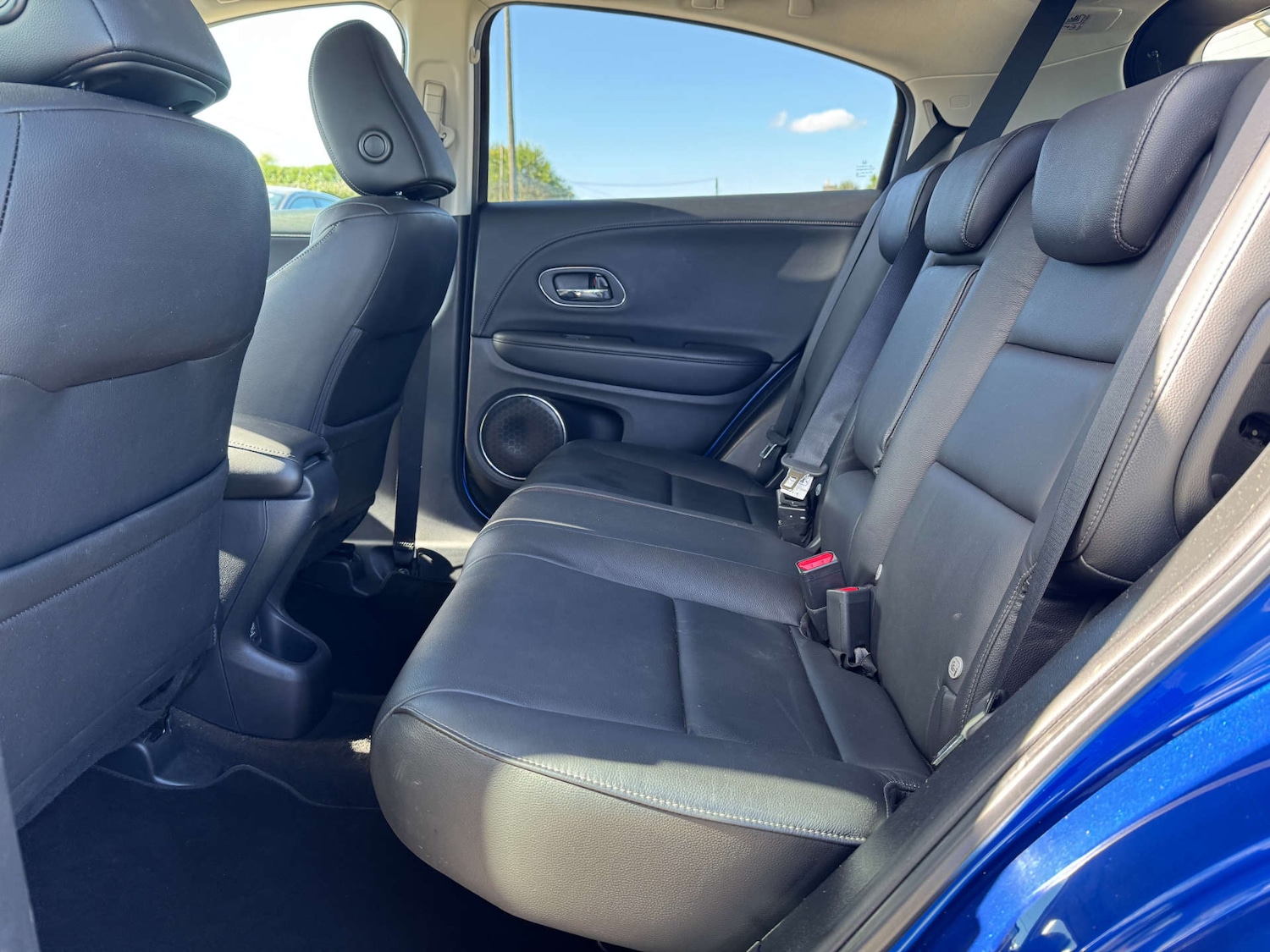 Used Honda HR-V 2017 for sale - 76601871: Photo 44