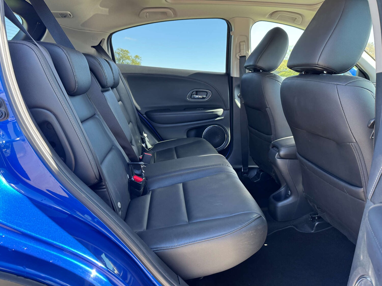 Used Honda HR-V 2017 for sale - 76601871: Photo 48