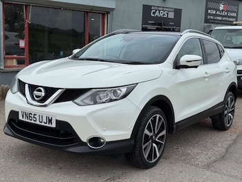 Used Nissan Qashqai 2015 for sale - 76025778: Photo