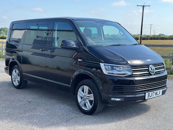 Used Volkswagen Transporter 2017 for sale - 79205198: Photo