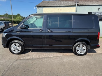 Used Volkswagen Transporter 2017 for sale - 79205198: Photo
