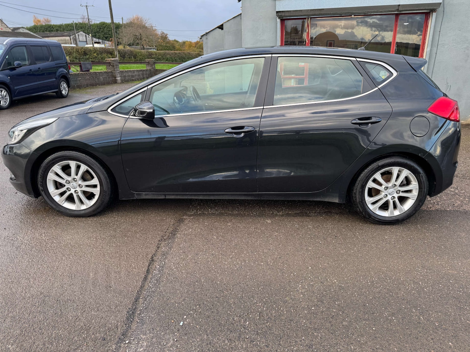 Used Kia Ceed 2012 for sale - 76533563: Photo 4