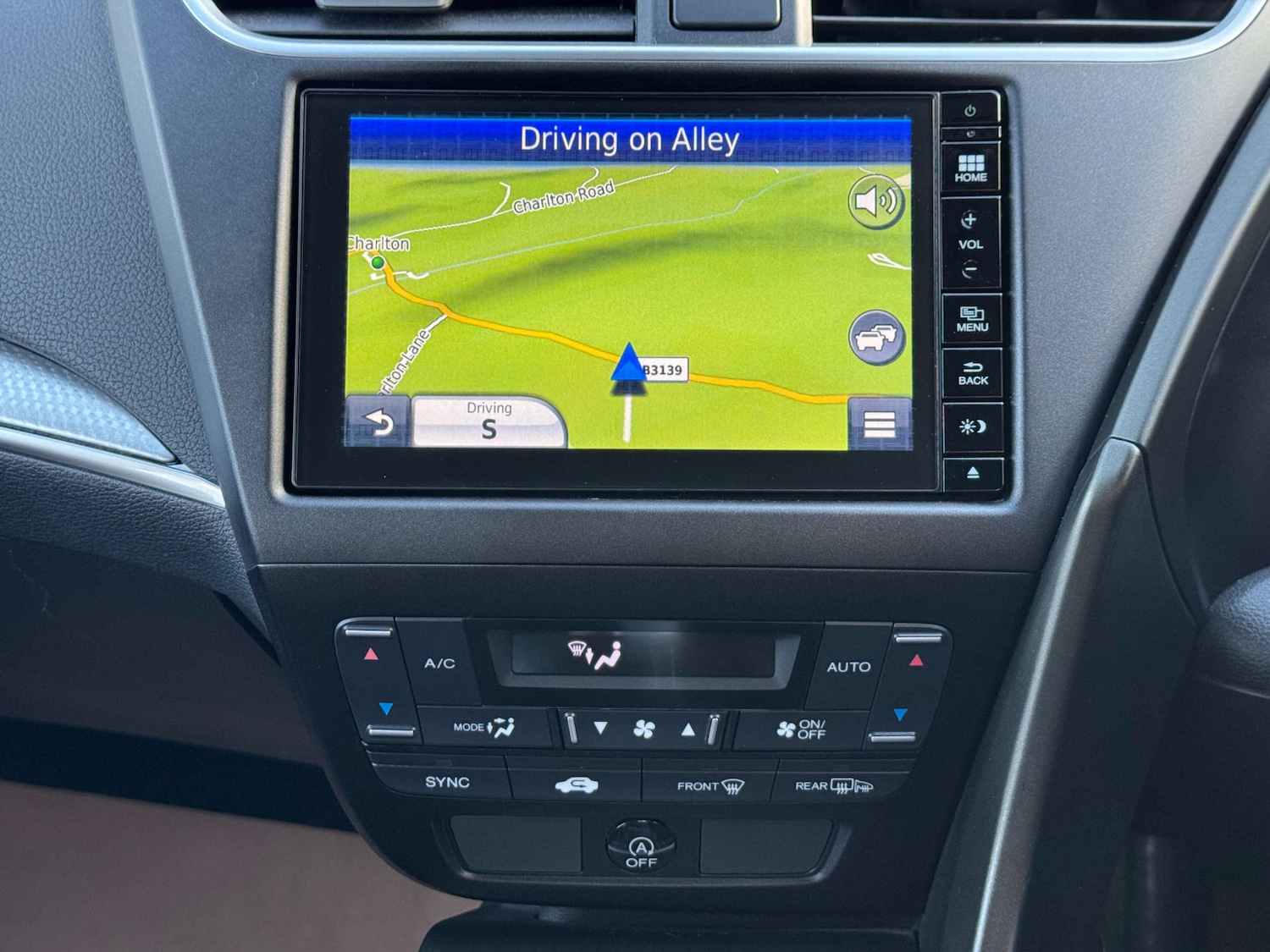 Used Honda Civic 2016 for sale - 77655589: Photo 24