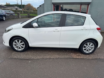 Used Toyota Yaris 2012 for sale - 76421741: Photo