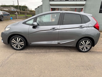Used Honda Jazz 2017 for sale - 77701528: Photo
