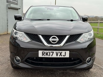 Used Nissan Qashqai 2017 for sale - 77296442: Photo