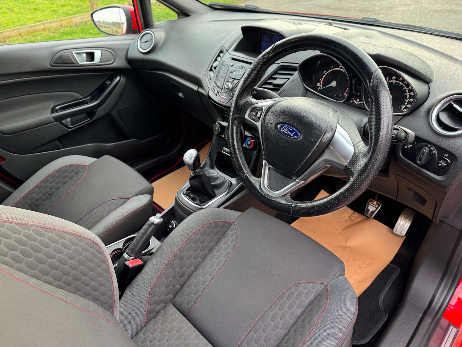 Used Ford Fiesta 2017 for sale - 77310964: Photo 14