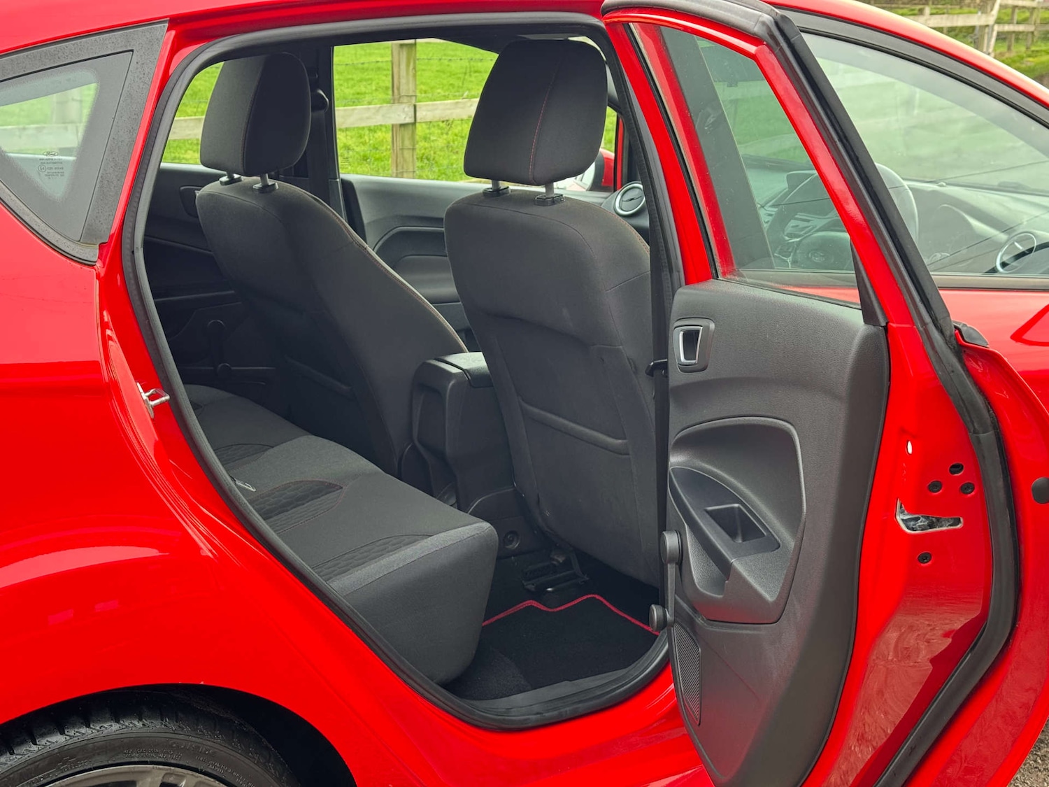 Used Ford Fiesta 2017 for sale - 77310964: Photo 31