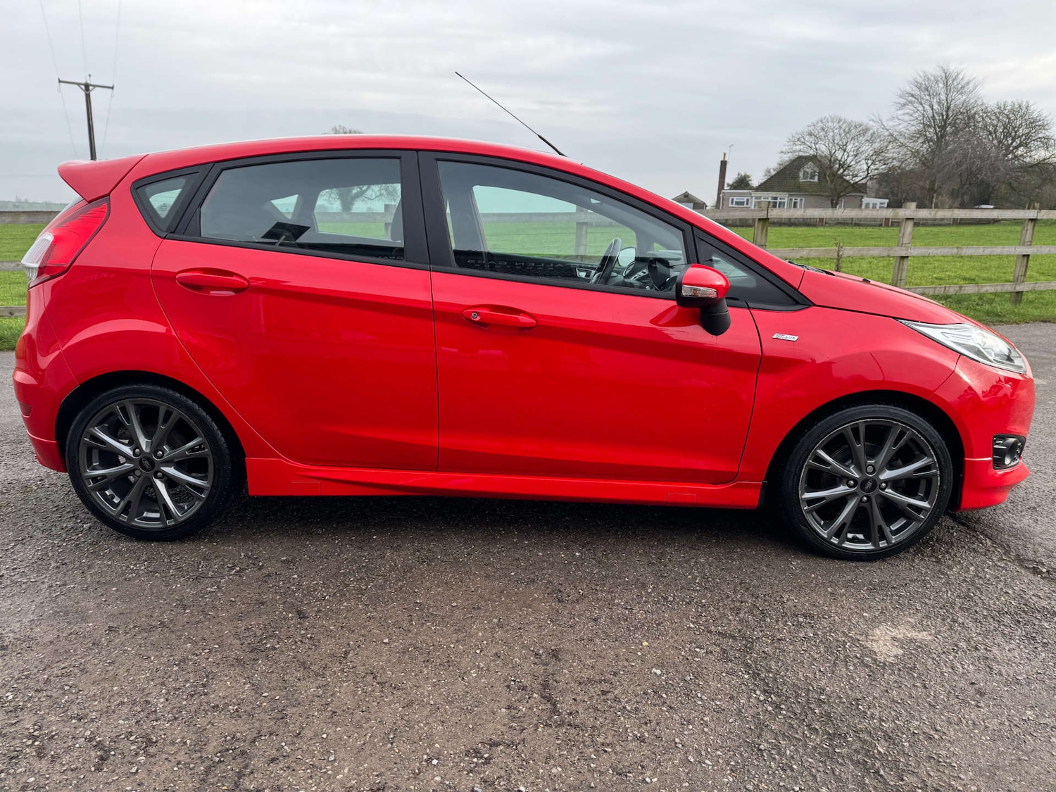 Used Ford Fiesta 2017 for sale - 77310964: Photo 5
