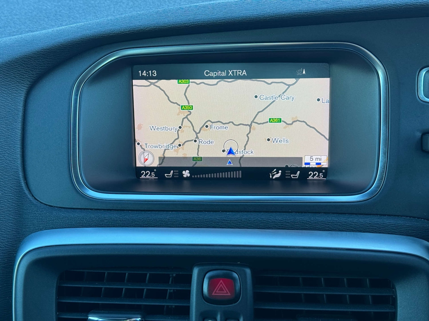 Used Volvo V40 2017 for sale - 76571349: Photo 26