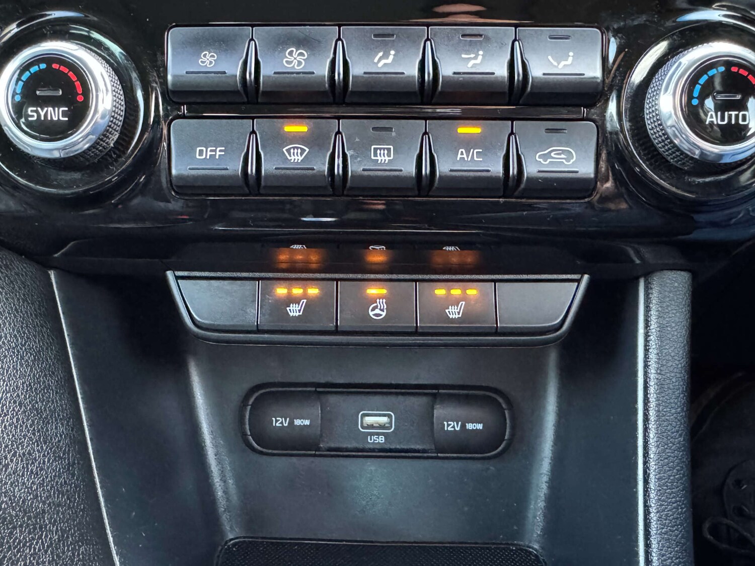 Used Kia Sportage 2019 for sale - 76911459: Photo 32