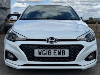 Used Hyundai i20 2018 for sale - 79561253: Photo