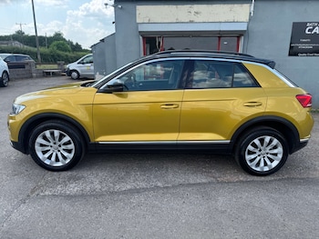 Used Volkswagen T-Roc 2018 for sale - 78992741: Photo
