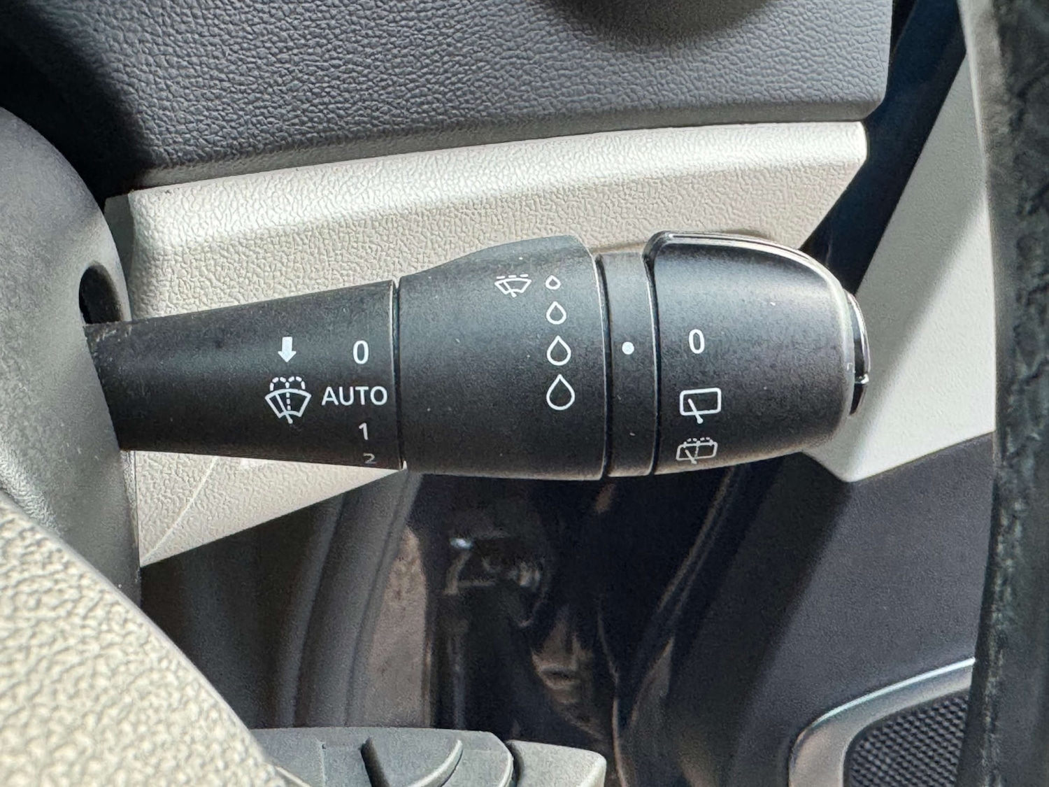 Used Renault Captur 2017 for sale - 76497676: Photo 22