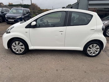 Used Toyota AYGO 2013 for sale - 76495838: Photo
