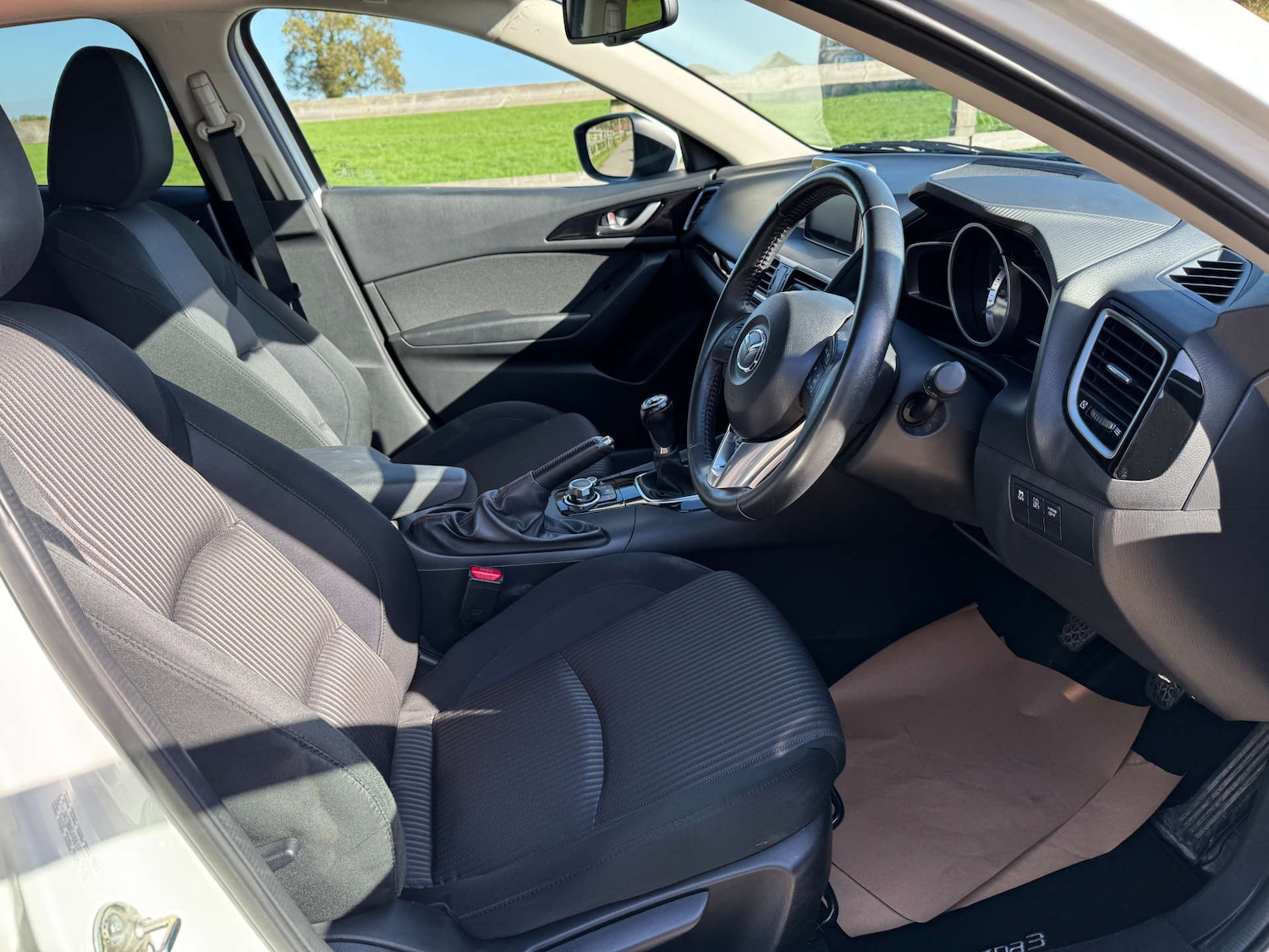 Used Mazda Mazda3 2014 for sale - 76182629: Photo 11