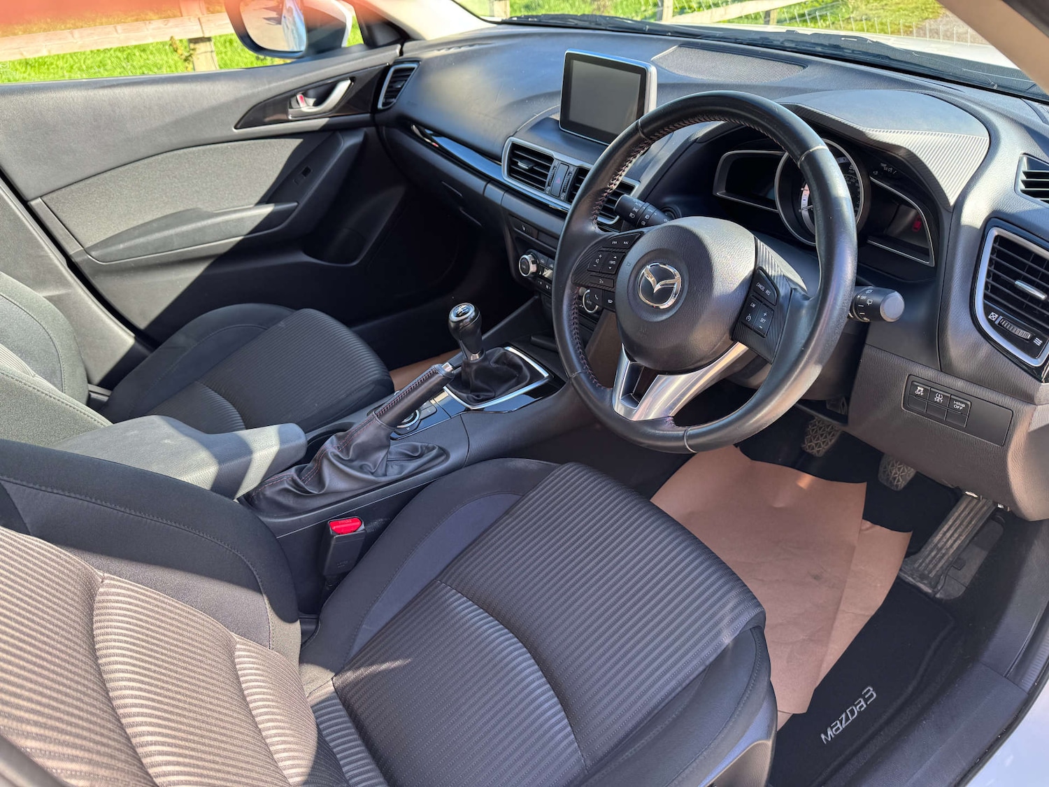 Used Mazda Mazda3 2014 for sale - 76182629: Photo 13