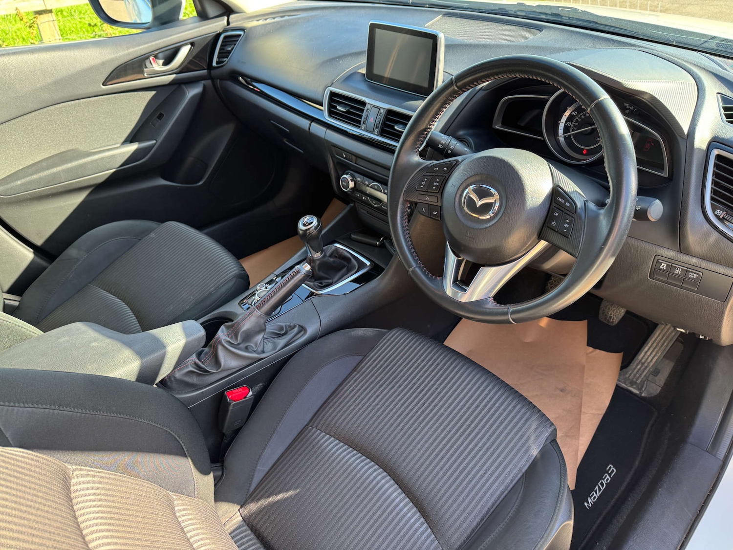 Used Mazda Mazda3 2014 for sale - 76182629: Photo 14