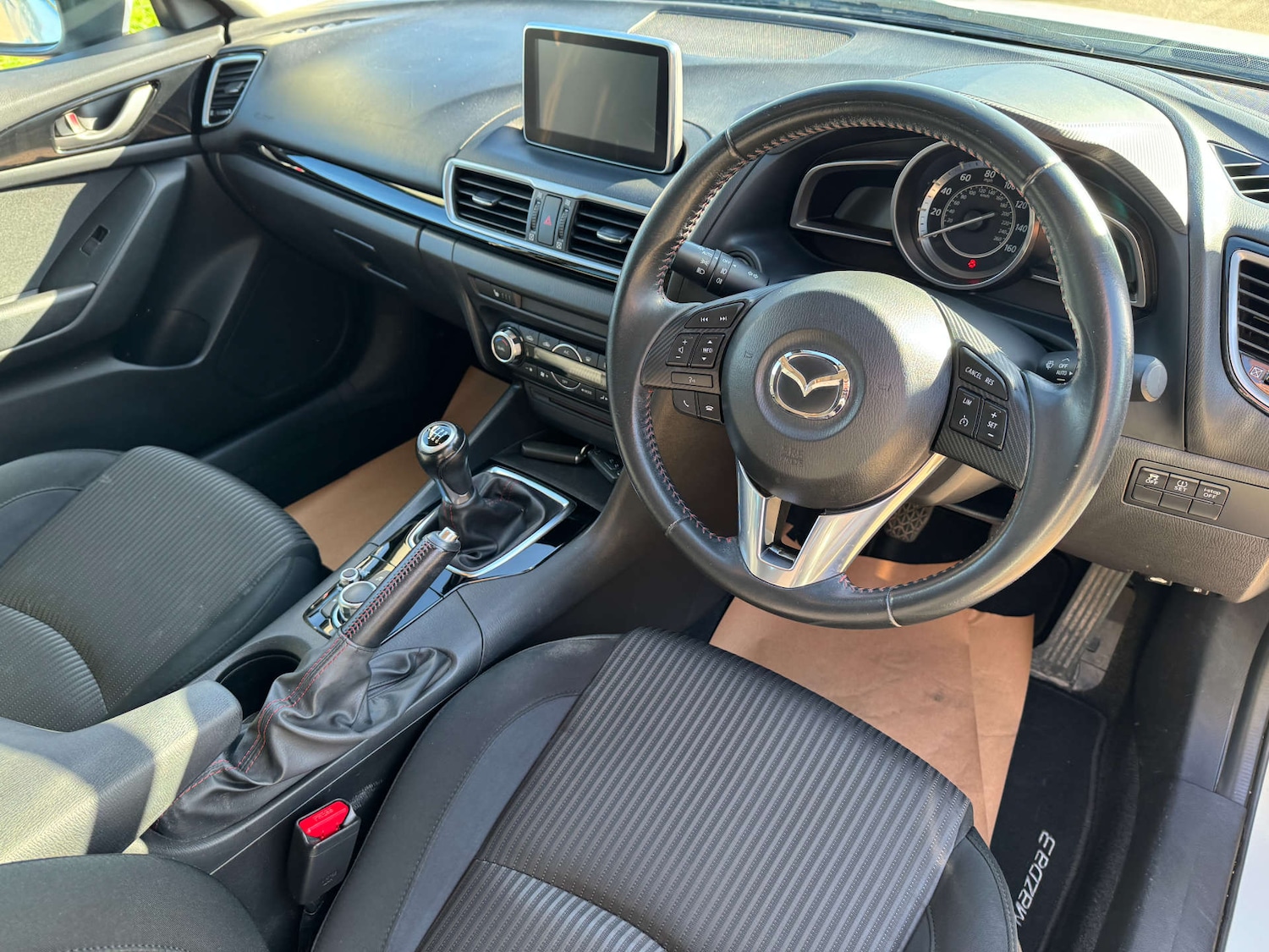 Used Mazda Mazda3 2014 for sale - 76182629: Photo 15