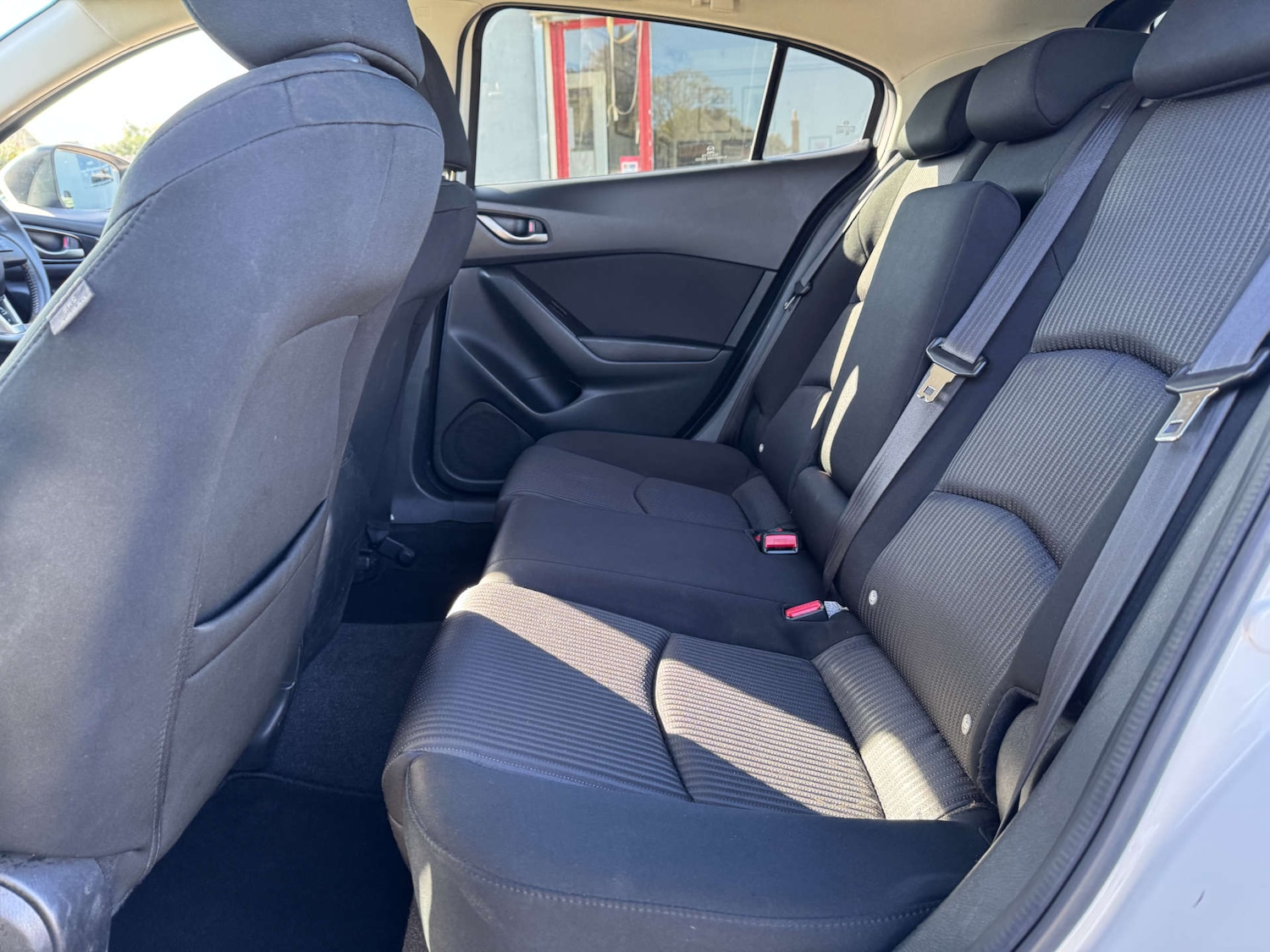 Used Mazda Mazda3 2014 for sale - 76182629: Photo 39
