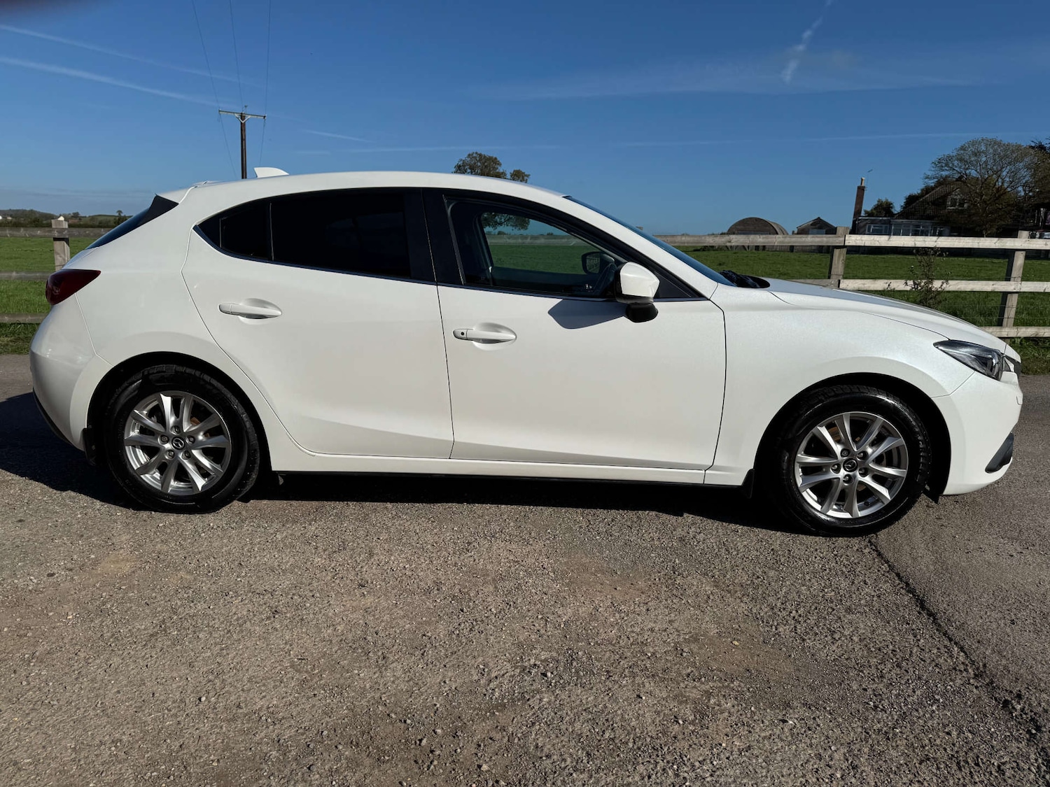 Used Mazda Mazda3 2014 for sale - 76182629: Photo 4