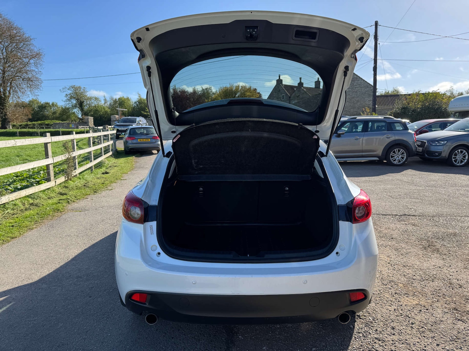 Used Mazda Mazda3 2014 for sale - 76182629: Photo 47
