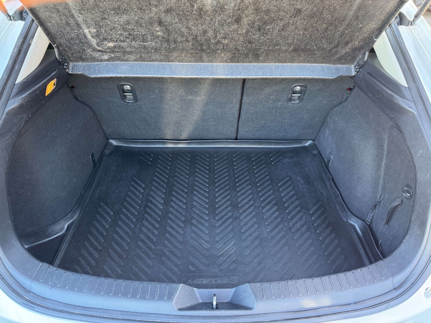 Used Mazda Mazda3 2014 for sale - 76182629: Photo 48