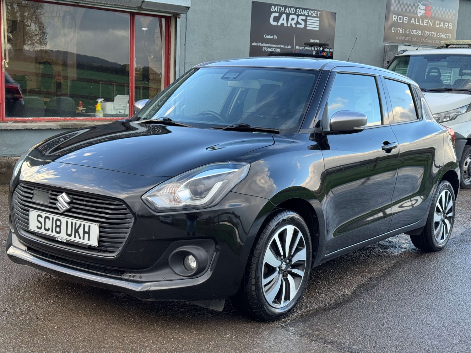 Used Suzuki Swift 2018 for sale - 76395523: Photo 3