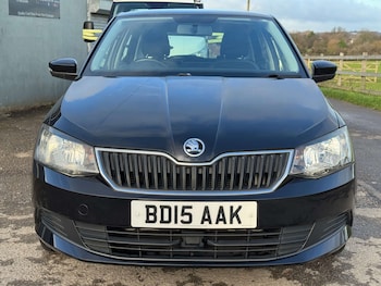 Used Skoda Fabia 2015 for sale - 76921214: Photo