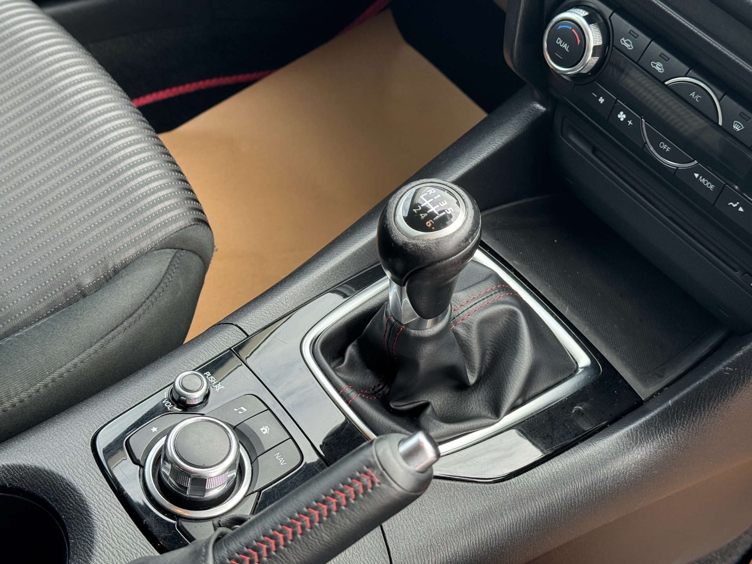 Used Mazda Mazda3 2014 for sale - 75913742: Photo 21