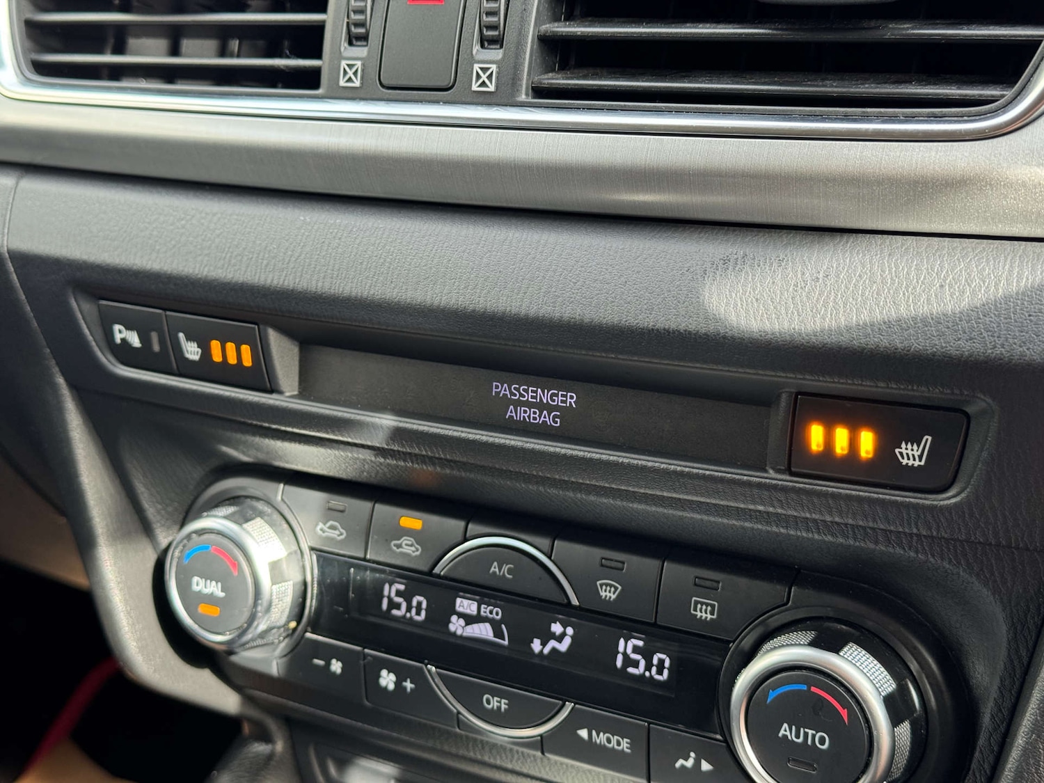 Used Mazda Mazda3 2014 for sale - 75913742: Photo 36