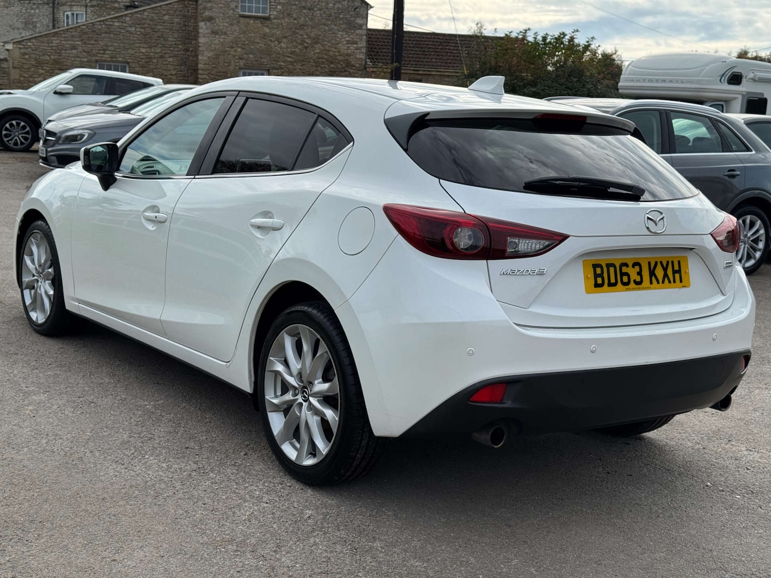 Used Mazda Mazda3 2014 for sale - 75913742: Photo 8