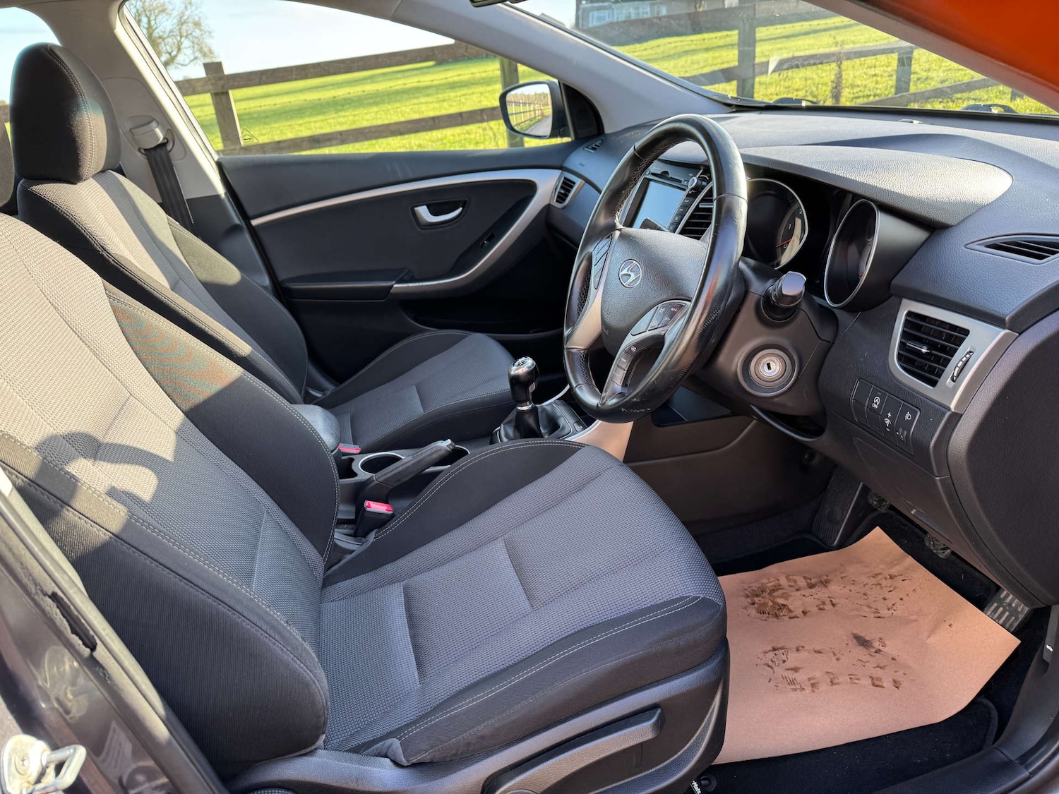 Used Hyundai i30 2015 for sale - 77220982: Photo 11