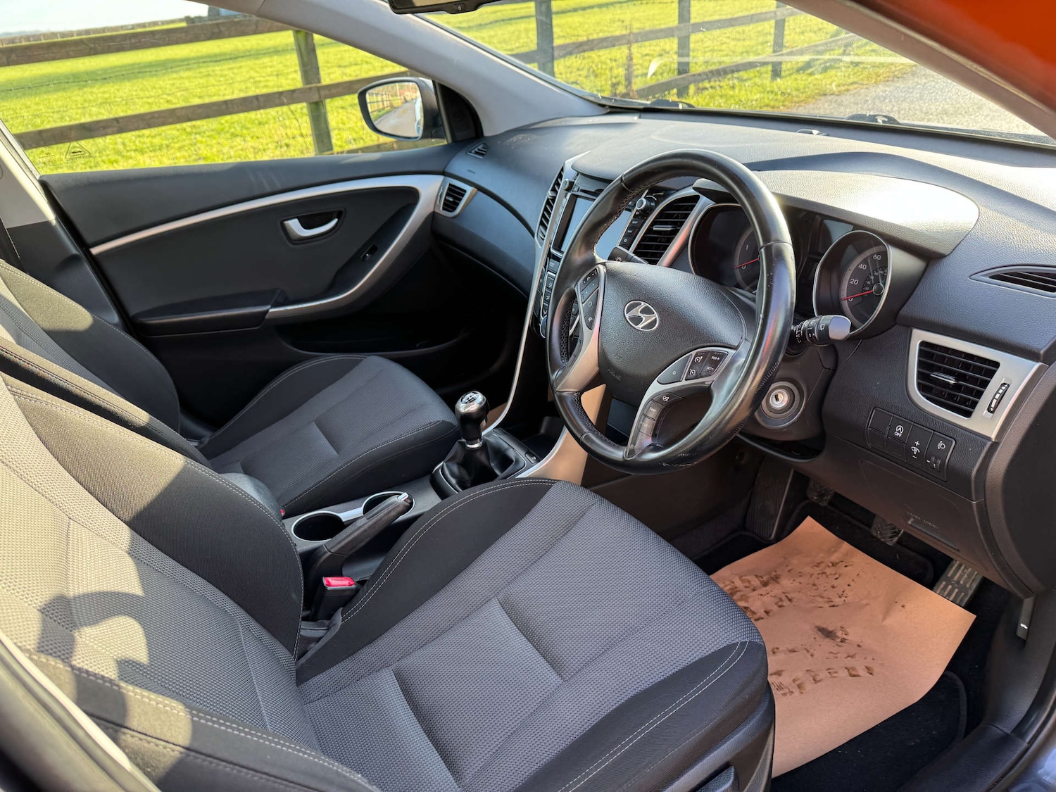 Used Hyundai i30 2015 for sale - 77220982: Photo 12