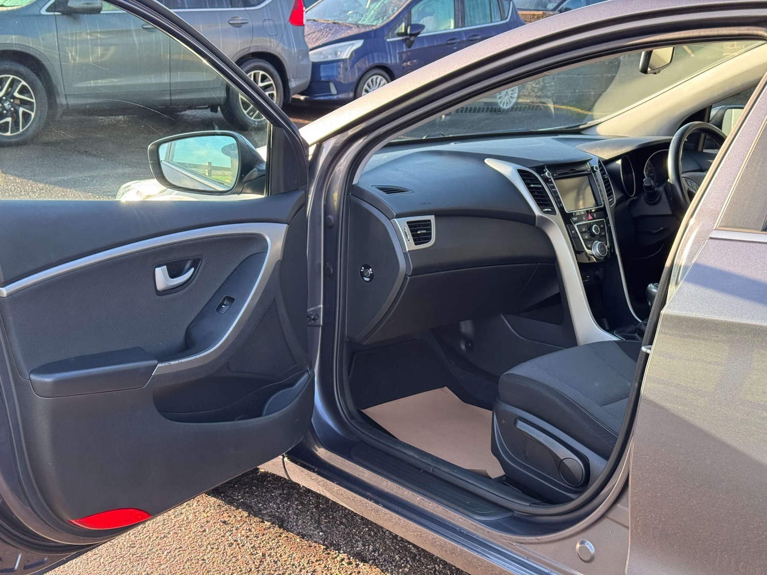 Used Hyundai i30 2015 for sale - 77220982: Photo 17