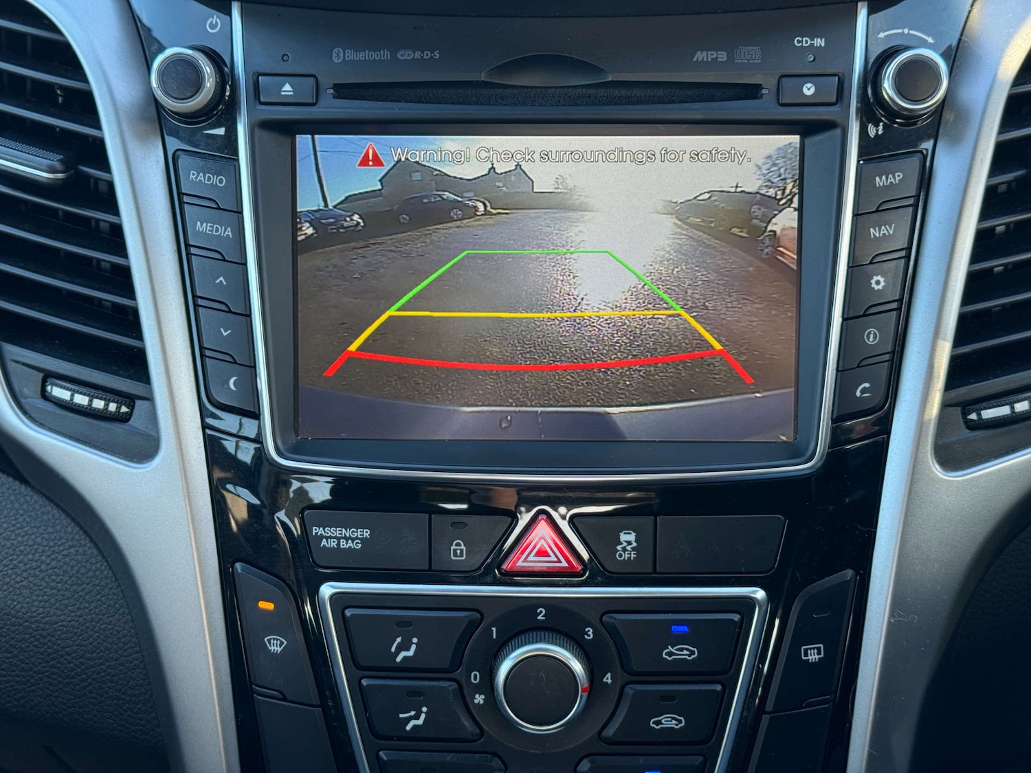 Used Hyundai i30 2015 for sale - 77220982: Photo 23