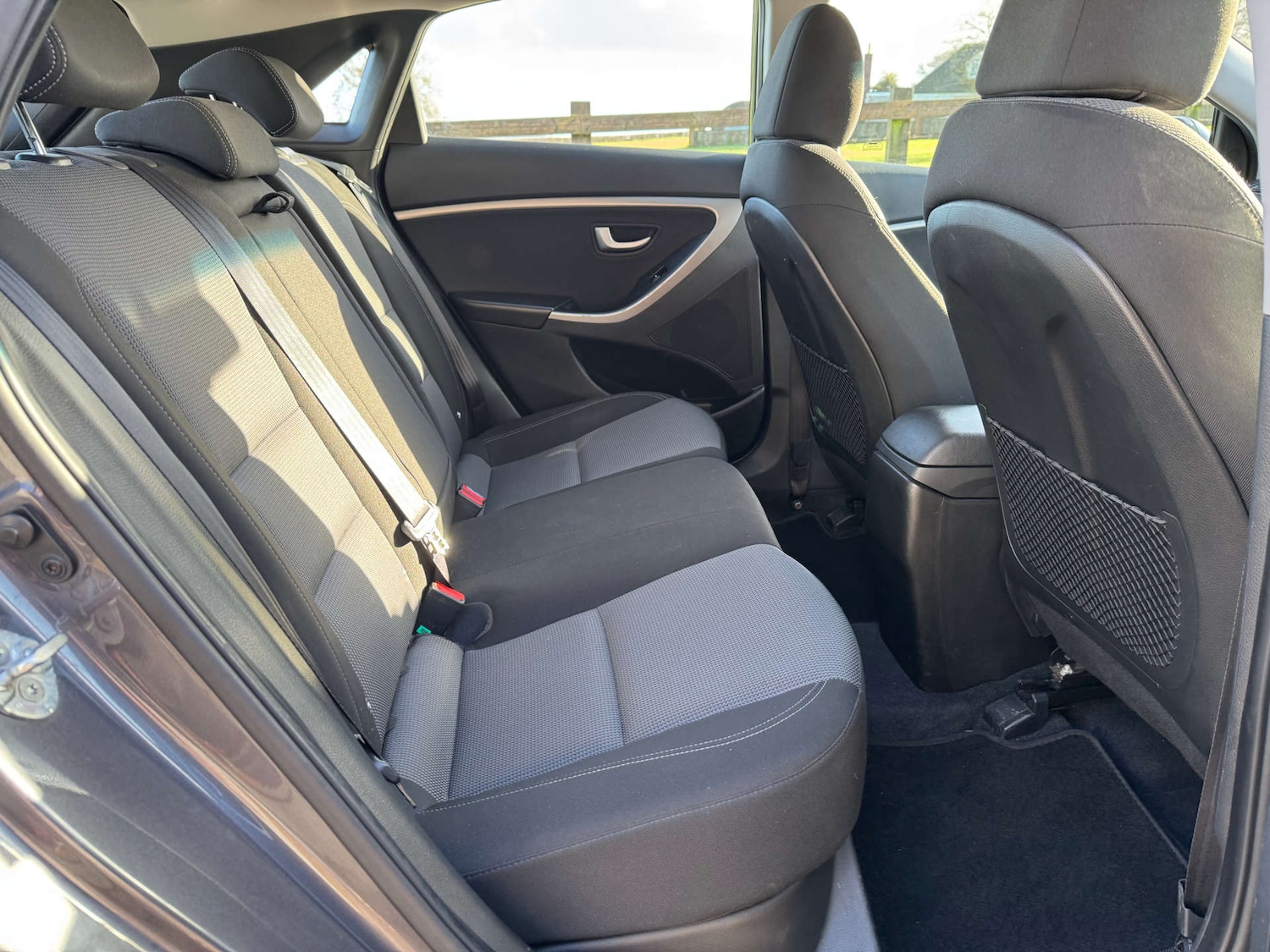 Used Hyundai i30 2015 for sale - 77220982: Photo 33