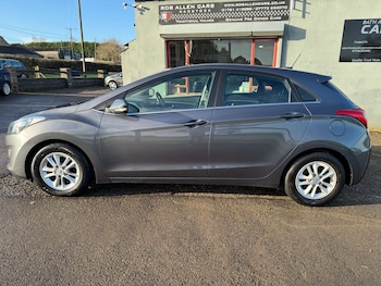 Used Hyundai i30 2015 for sale - 77220982: Photo