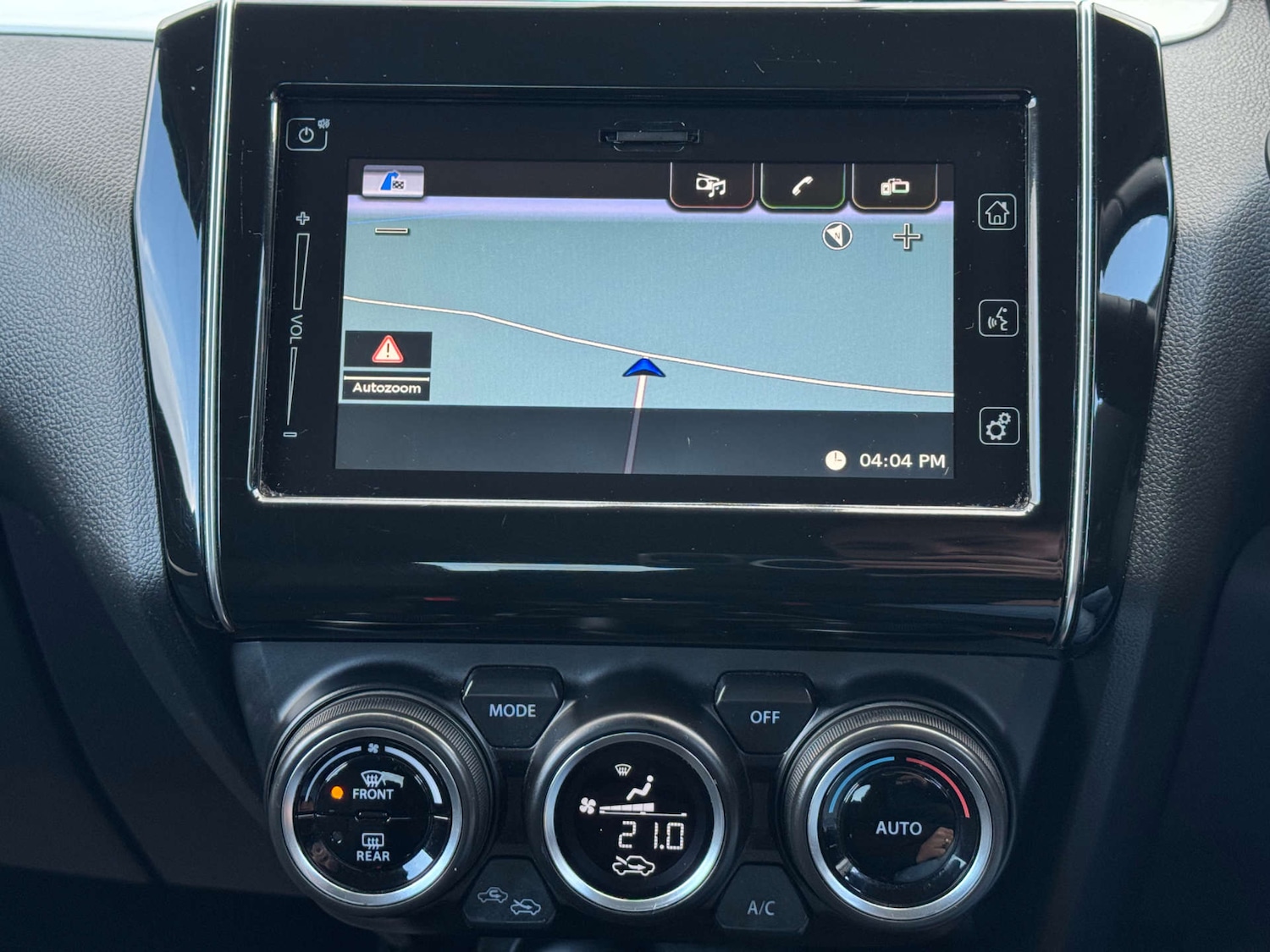 Used Suzuki Swift 2018 for sale - 76601708: Photo 21