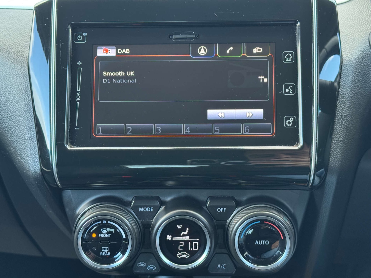 Used Suzuki Swift 2018 for sale - 76601708: Photo 22