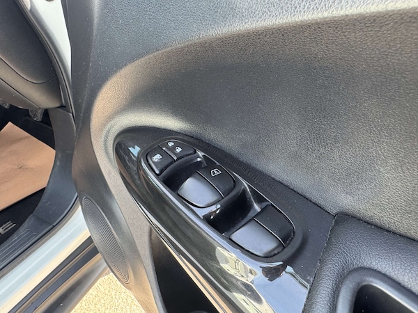 Used Nissan Juke 2018 for sale - 75271423: Photo 23