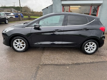Used Ford Fiesta 2018 for sale - 76911457: Photo