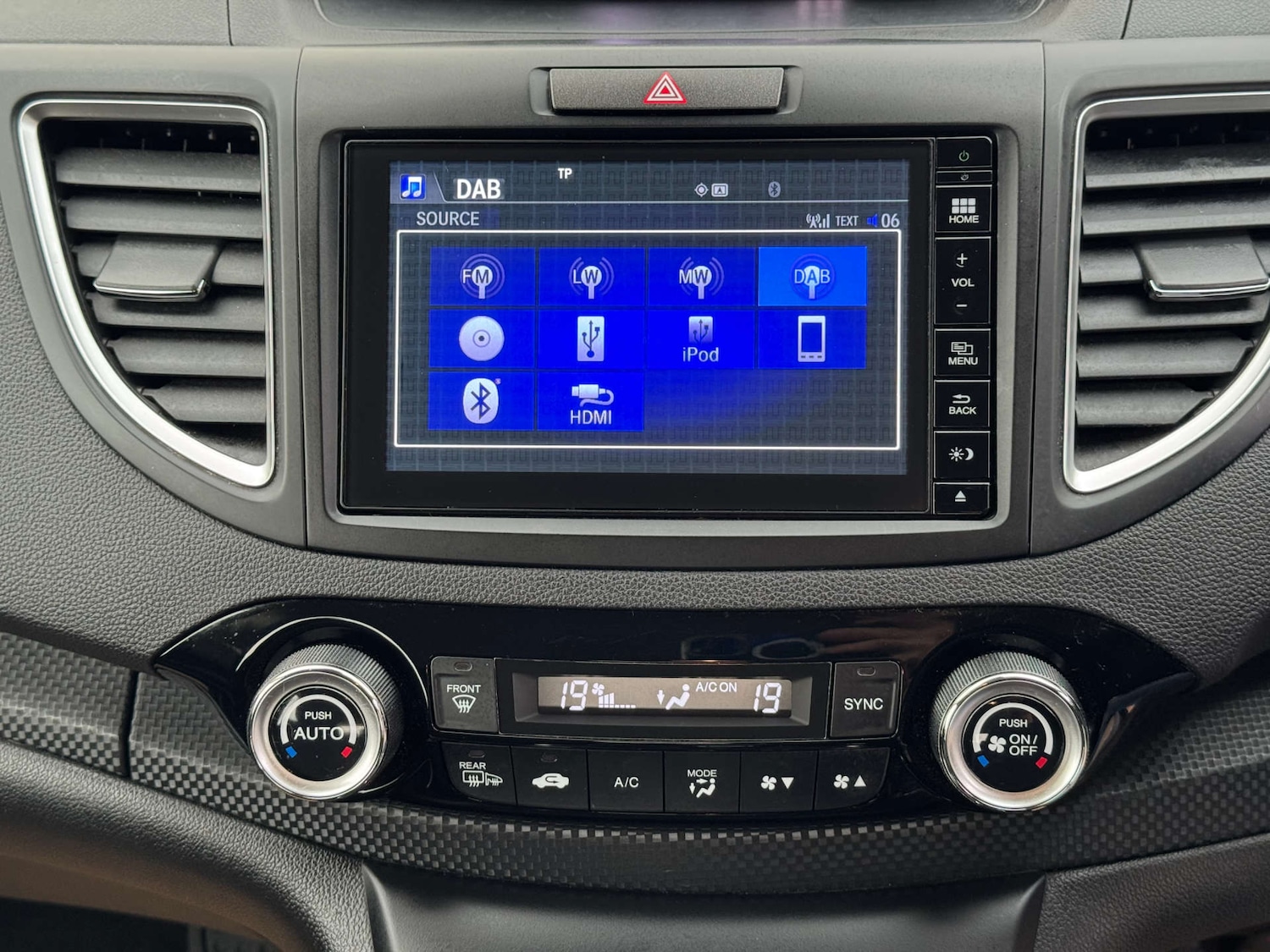 Used Honda CR-V 2016 for sale - 76495821: Photo 30