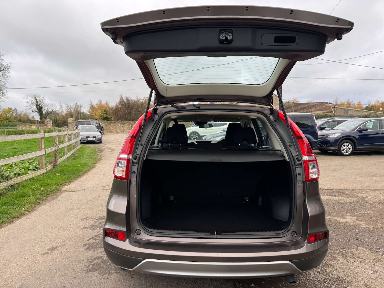 Used Honda CR-V 2016 for sale - 76495821: Photo 47