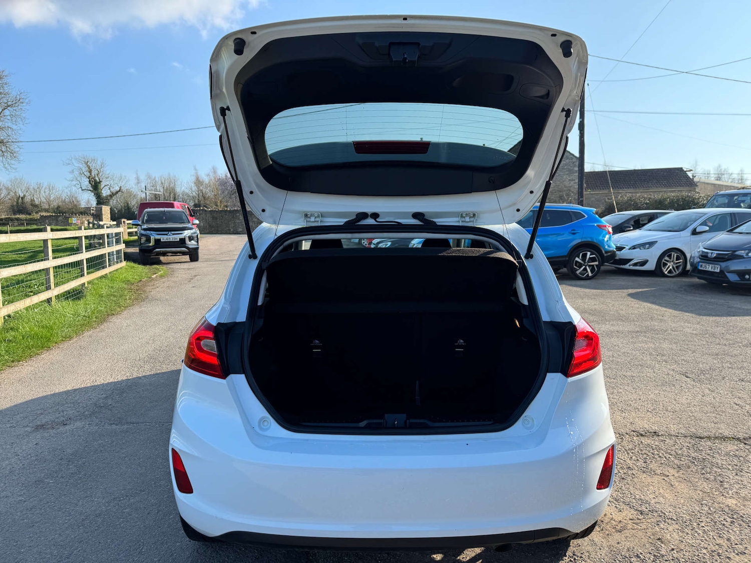 Used Ford Fiesta 2018 for sale - 77750341: Photo 40