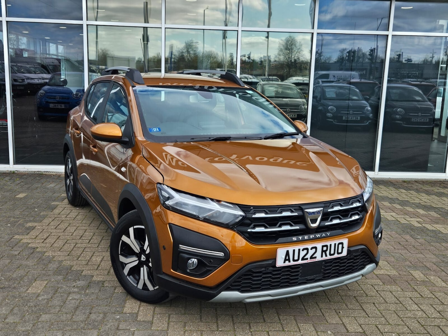 Used Dacia Sandero Stepway 2022 for sale - 76869097: Photo 1