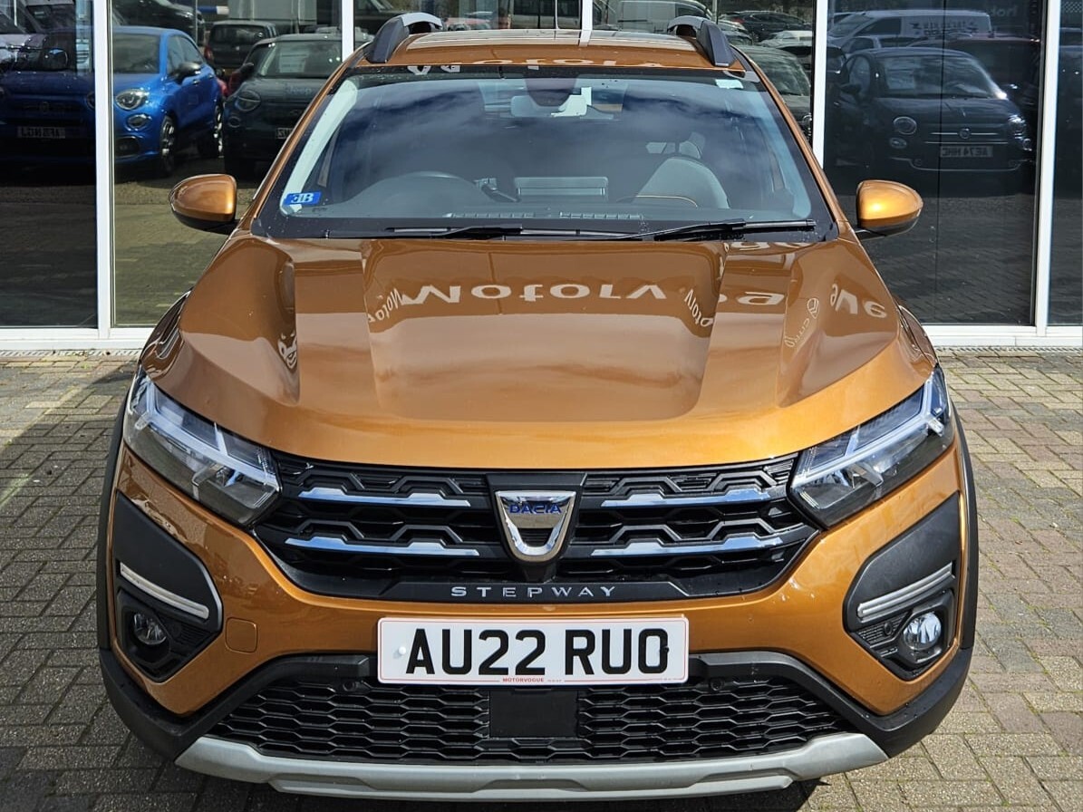 Used Dacia Sandero Stepway 2022 for sale - 76869097: Photo 2
