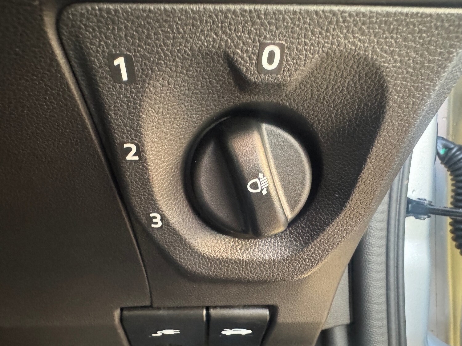 Used Dacia Spring 2024 for sale - 76869617: Photo 32